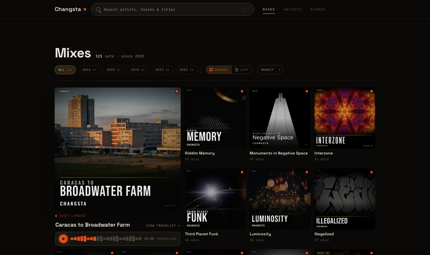 The Setfolio public archive: featured mix hero at the top, mix grid below